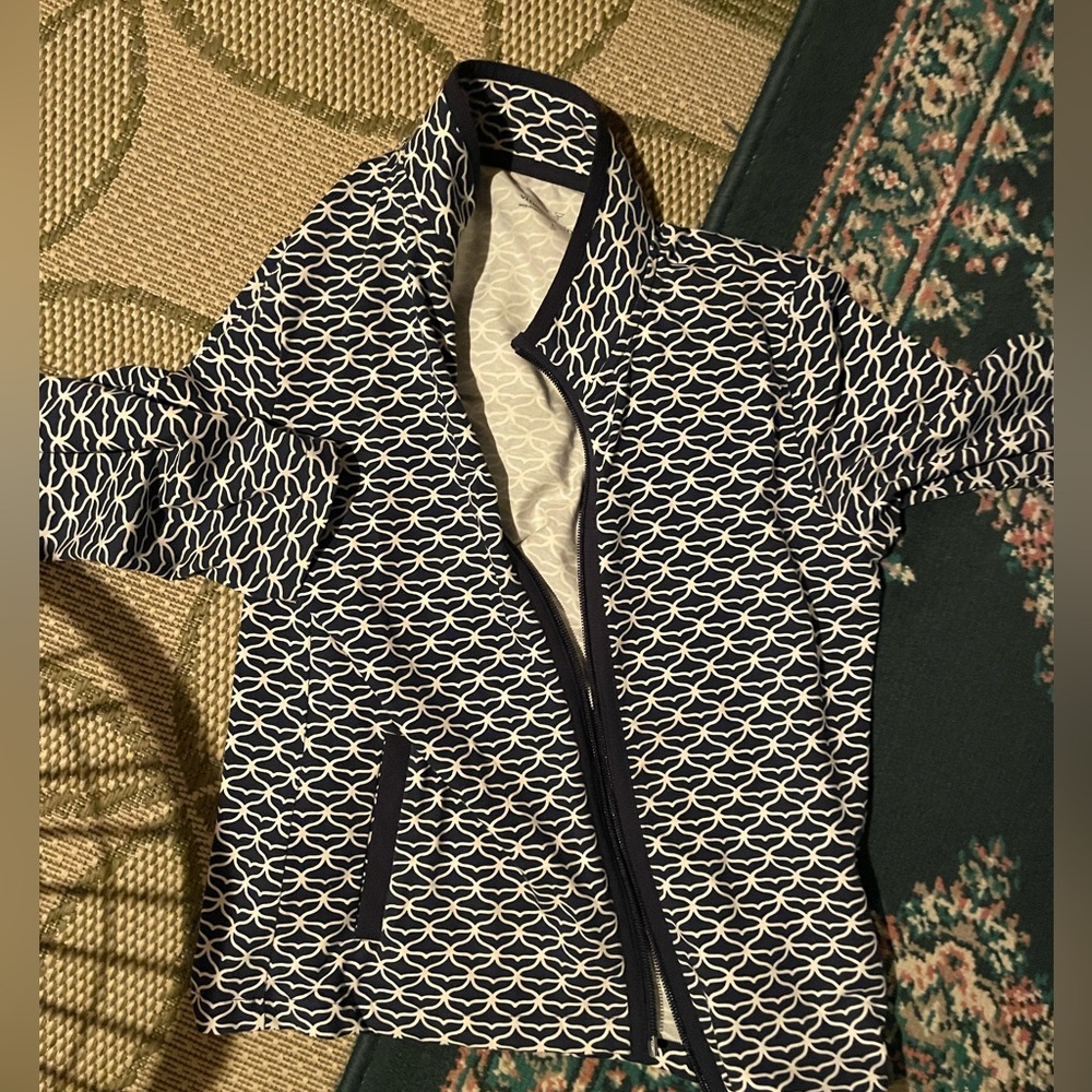 Vineyard vines zip up